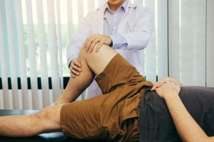 knee doctor visit