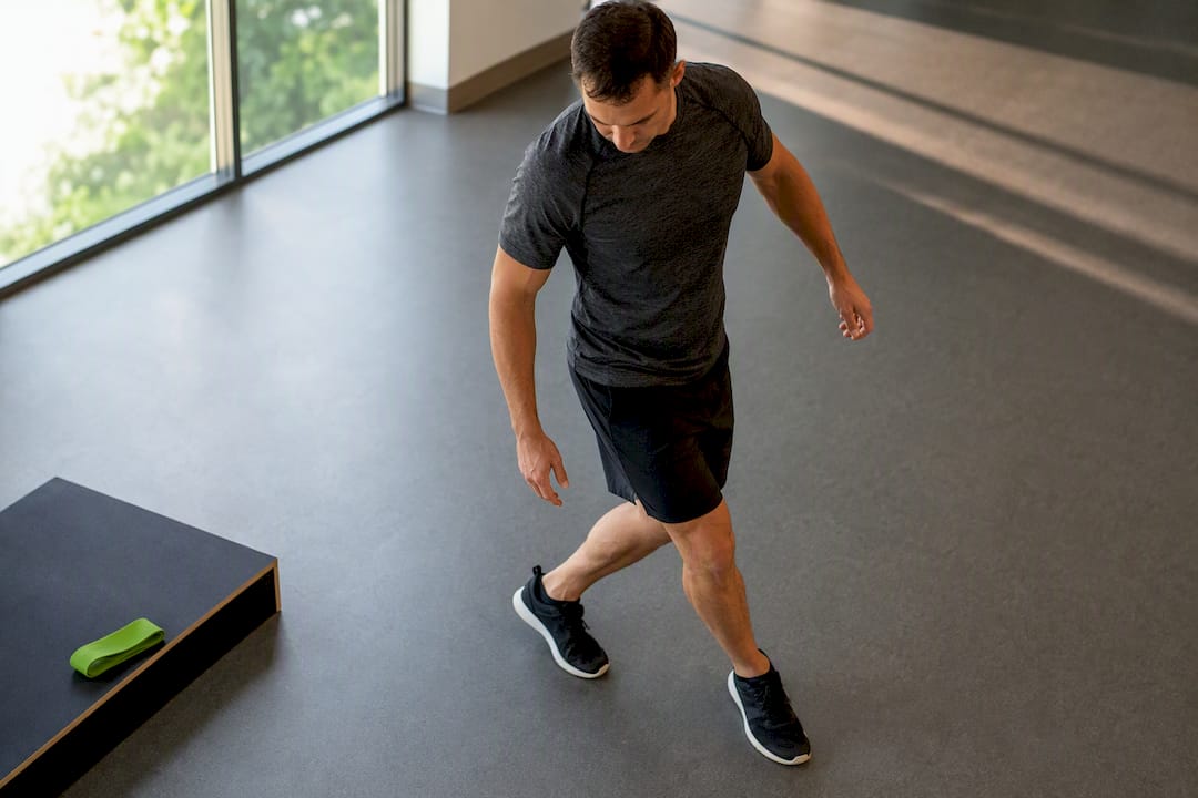 Athlete practicing a modified pivot movement